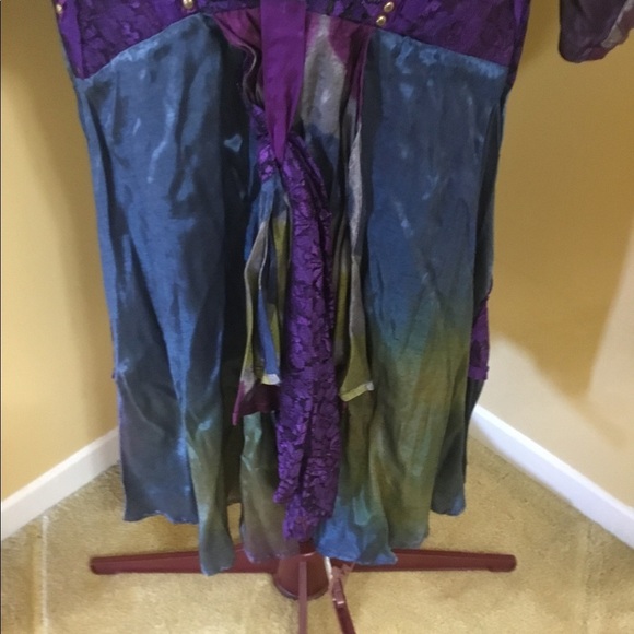 French Look satin jacket and skirt set - Picture 3 of 15